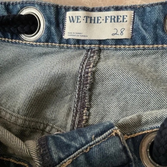 We The Free Moxie Barrel Pull-On Jeans Sz 28 EUC denim - Picture 5 of 8